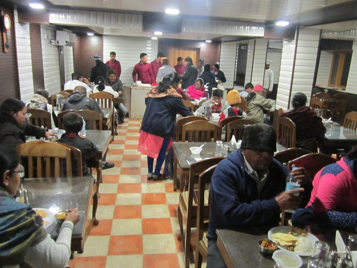 Hotel Akbar Sonamarg Luaran gambar