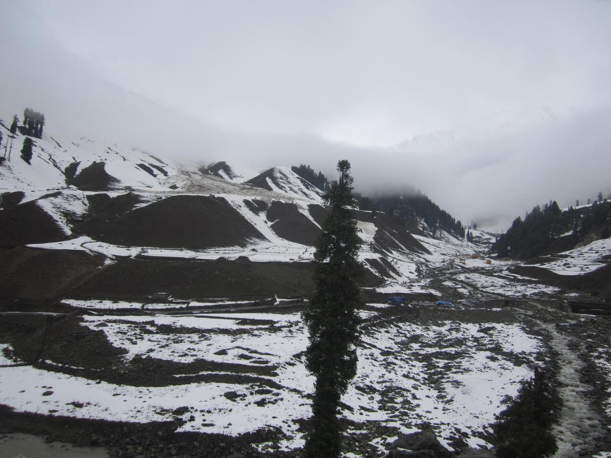 Hotel Akbar Sonamarg Luaran gambar
