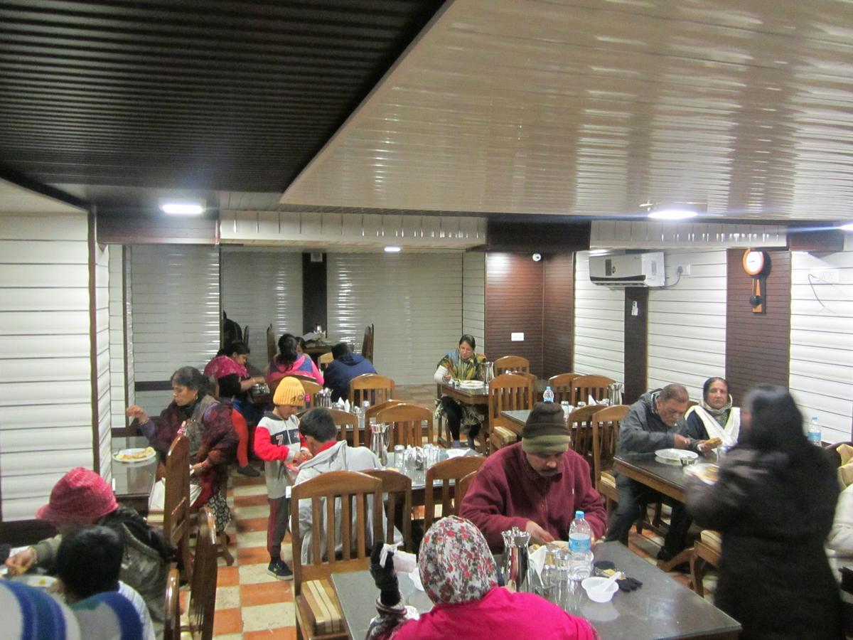 Hotel Akbar Sonamarg Luaran gambar